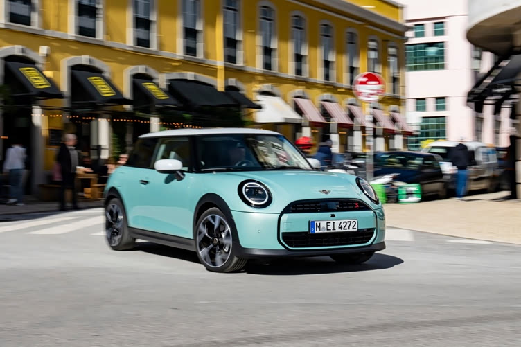 mini汽车销量稳步增长争夺中游位置