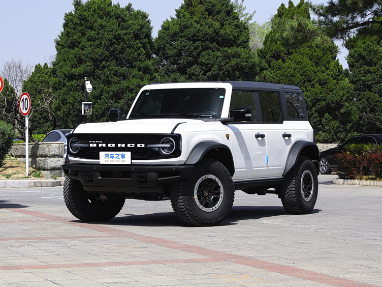 福特bronco烈马测评:硬派越野旗舰来袭
