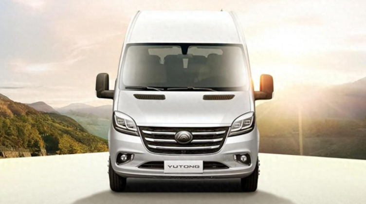 宇通全新商务车天骏v6 7座版亮相,设计传统而经典