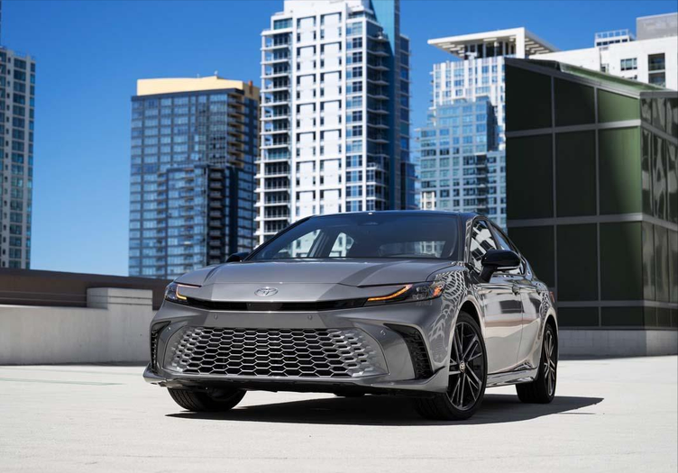 丰田gr凯美瑞正在开发中:搭2.4t 电机,马力超过335匹!