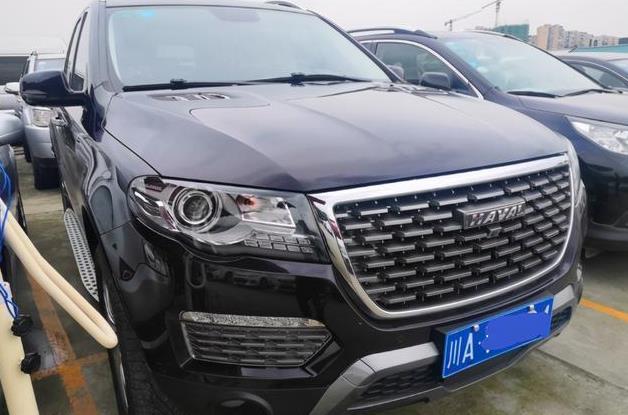 也推出了很多中大型suv,比如荣威rx8,奔腾t99,众泰t700等等,价格相对