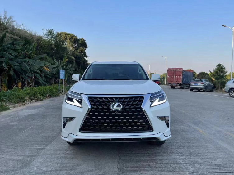 20款雷克萨斯gx460全款26万46lv8引擎有着卓越的越野性能