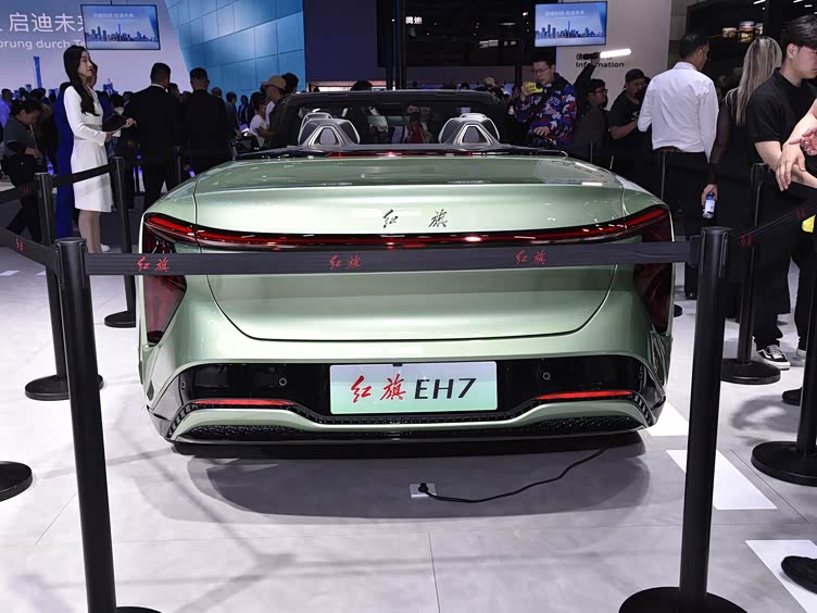 会量产吗?红旗eh7敞篷版亮相北京车展 预计售价超30万