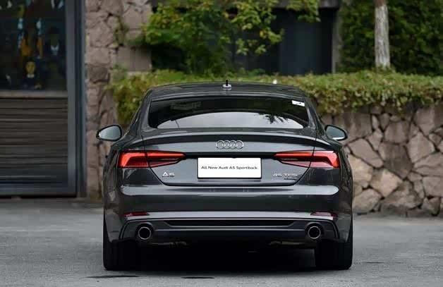 30万最美奥迪车,比a6酷10倍,a7看了都招架不住!