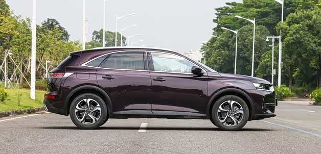 已经降到18万,月销仅16台,豪车ds7为何"叫好不叫座"?