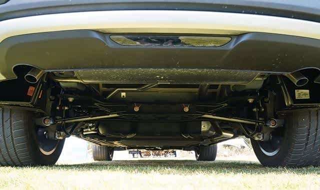 比亚迪唐dm-i冠军版:动力飙升,驾控更犀利!