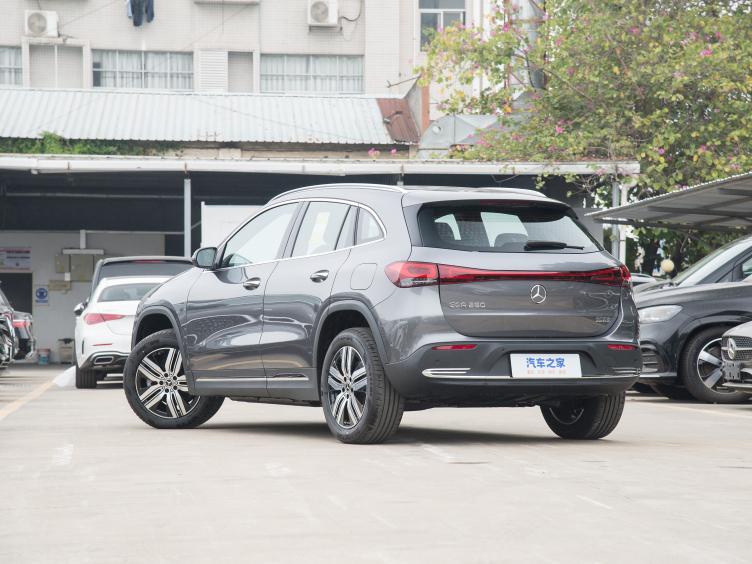 奔驰eqa:纯电紧凑型suv,619km续航,百公里加速86秒