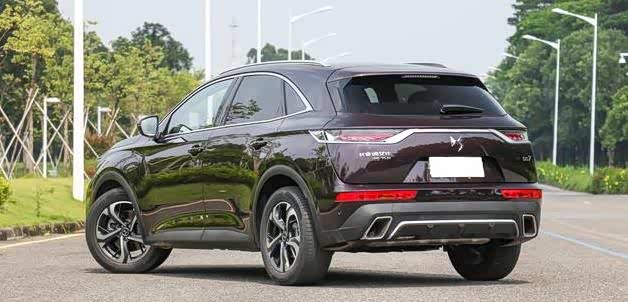 已经降到18万,月销仅16台,豪车ds7为何"叫好不叫座"?