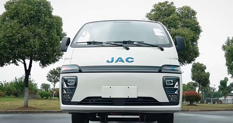 9.98万元起/配分体大灯/轴距超3米,江淮恺达u7开启预售