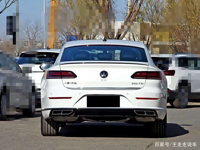 最新款"大众轿跑车"来了,高颜值 大空间,24万多起售值不值?