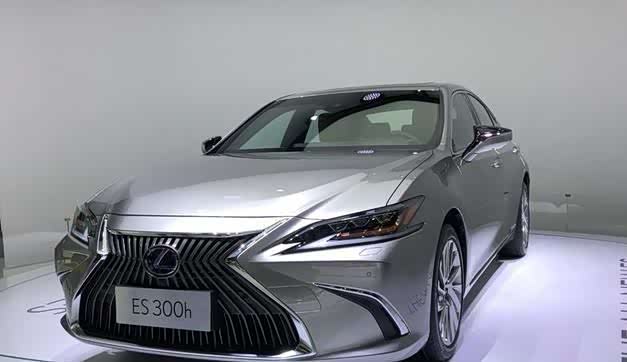 43万提了辆雷克萨斯es300h,开了6个月后,车主只想说一句心里话