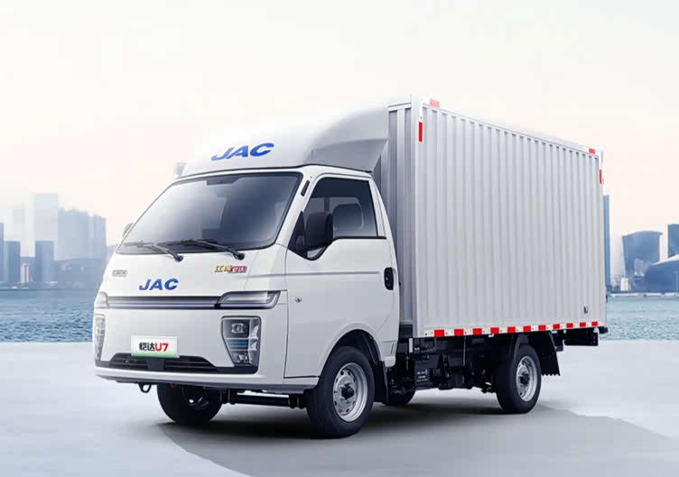 9.98万元起/配分体大灯/轴距超3米,江淮恺达u7开启预售