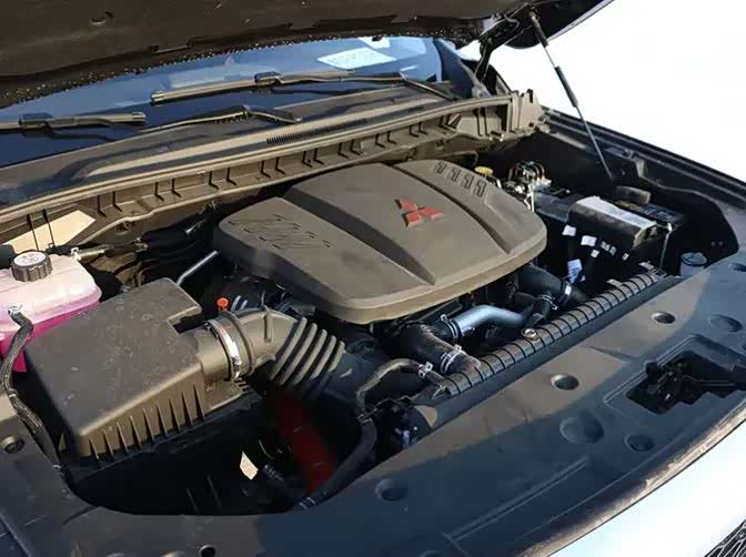 4l版本的皮卡为长城风骏5,福田征服者系列和中兴威虎皮卡,最大功率118