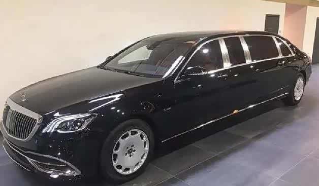 第4类不能驾驶的车型是车长超过6米的豪车,比如林肯加长版,迈巴赫加长