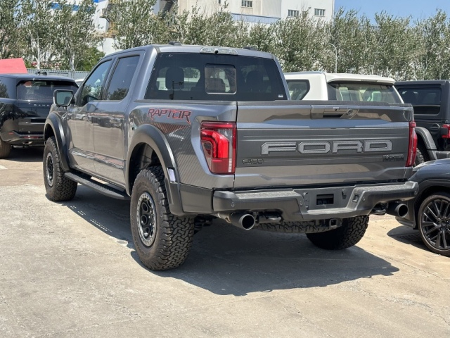 24款福特f-150 猛禽37性能版 港口碳素灰外漆现车105万