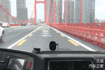极目车载式智能公交抓拍系统使用示意图